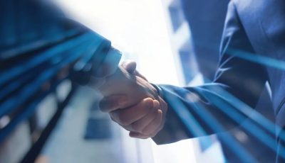 كيف تقود صفقات الدمج والاستحواذ الاقتصاد الرقمي؟.. خبير يوضح