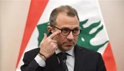نطالب الحزب بتسليم أسلحته للدولة