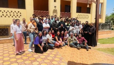 الأنبا توماس يشارك في مؤتمر دار القديس جيروم لشباب إيبارشية المنيا