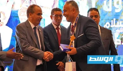 ليبيا تحتفل ببطالها في النسخة التاسعة من «تحدي القراءة العربي»