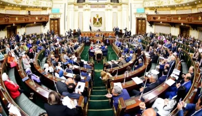 متطلبات جديدة للتعاقد مع الأطباء عند وصولهم لسن الستين