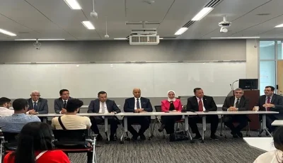 رئيس جامعة المنوفية يُثني على إنجازات الطلاب المصريين في جامعة لويفيل الأمريكية