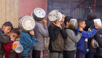 كشف محادثات لإجراء إنزال جوي للمساعدات في غزة