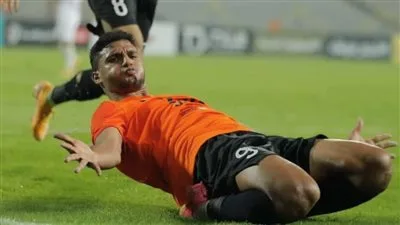 البنك الأهلي يُوضح موقف أسامة فيصل من الانتقال إلى الأهلي