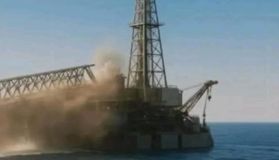 أهالي صالحجر يؤدون صلاة الغائب على عبد العاطي الجنايني أحد ضحايا حفار جبل الزيت