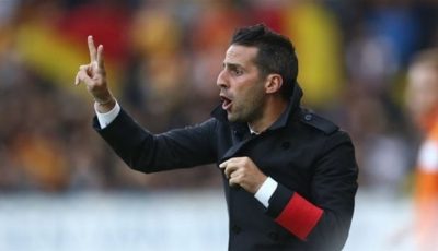 فيريرا يجتمع مع لاعبي الزمالك.. ماذا قال؟