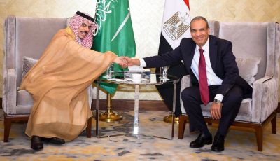 وزير الخارجية عن محاولات الوقيعة مع السعودية: علاقتنا أخوية وراسخة