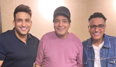 صورة تكشف كواليس أغنية “الذوق العالي” بين محمد منير وتامر حسني