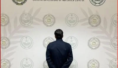 القبض على شخص بمنطقة تبوك لترويجه حشيش وإمفيتامين وأقراص مخدرة