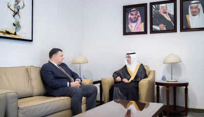 «بن زرعه» يستعرض الموضوعات الاقتصادية ذات الاهتمام المشترك مع سفير جورجيا لدى المملكة