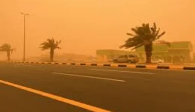 عوالق ترابية وأتربة مثارة على منطقة الباحة