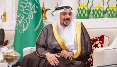 أمير القصيم يزور مقصورة السويلم التراثية في البكيرية