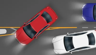 المرور يحذر من 3 أخطار لعدم الالتزام بالمسارات المحددة على الطريق