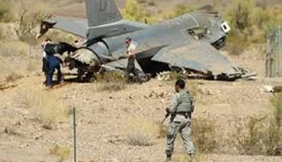 تحطم مقاتلة أمريكية في ولاية كاليفورنيا