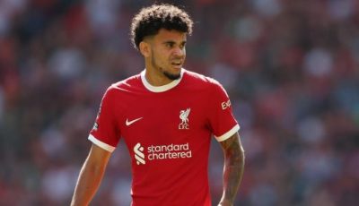 ليفربول يحدد سعر بيع لويس دياز للنصر