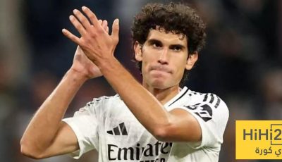 فاييخو يفاجئ الجميع باختياره أفضل لاعب لعب بجانبه