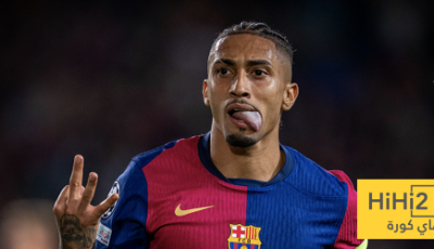 رافينيا.. قائد برشلونة داخل وخارج الملعب
