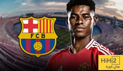 لاعب برشلونة السابق يشكك في صفقة راشفورد