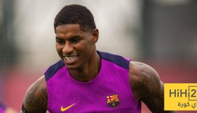 هل يشارك راشفورد في مباراة برشلونة وفيسيل كوبي؟