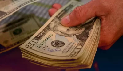 ارتفاع مفاجئ في سعر الدولار أمام الجنيه المصري في البنوك يثير قلق السوق