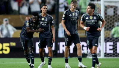 فينيسيوس يتسبب في أزمة لريال مدريد وتحديد موعد لتقرير مستقبله