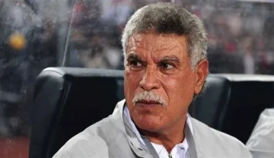 حسام وإبراهيم حسن يقدمان رسالة تأييد لحسن شحاتة إثر نجاح عمليته الجراحية