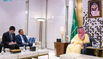 وزير الداخلية يستقبل سفير سنغافورة لدى المملكة لبحث الموضوعات ذات الاهتمام المشترك