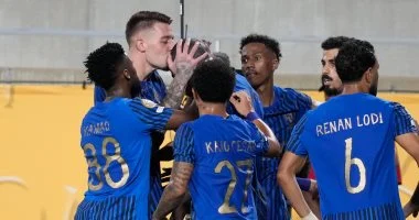 11 أجنبيًا في صفوف الهلال.. ماذا يفعل الزعيم؟