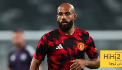 جمهور اليونايتد يترقب الظهور الأول لمبيومو