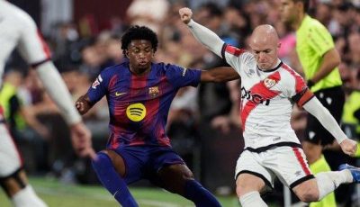 احصائيات الشوط الأول من مباراة برشلونة و رايو فاليكانو