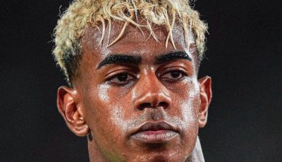 برشلونة يتواصل مع الاتحاد الإسباني بشأن لامين يامال