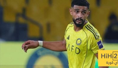 هل يستجيب خيسوس لمطالب الجماهير بإبعاد العمري؟