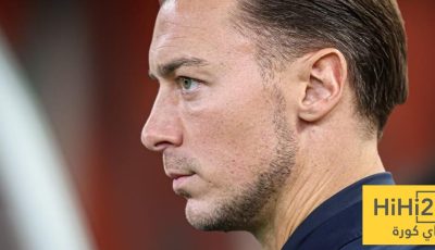 قبل الهلال .. انتقاد حاد ليايسله!