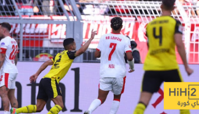 إحصائيات الشوط الأول لمباراة بوروسيا دورتموند ولايبزيغ