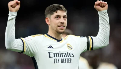 رسميًا: أراوخو وفالفيردي خارج معسكر أوروغواي