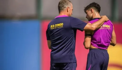 فليك يلجأ إلى بيدري لإعادة التوازن في غرفة الملابس