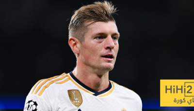 كروس يكشف عن سبب أزمة برشلونة!