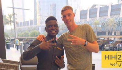 أين يقضي بالمر عطلته ؟