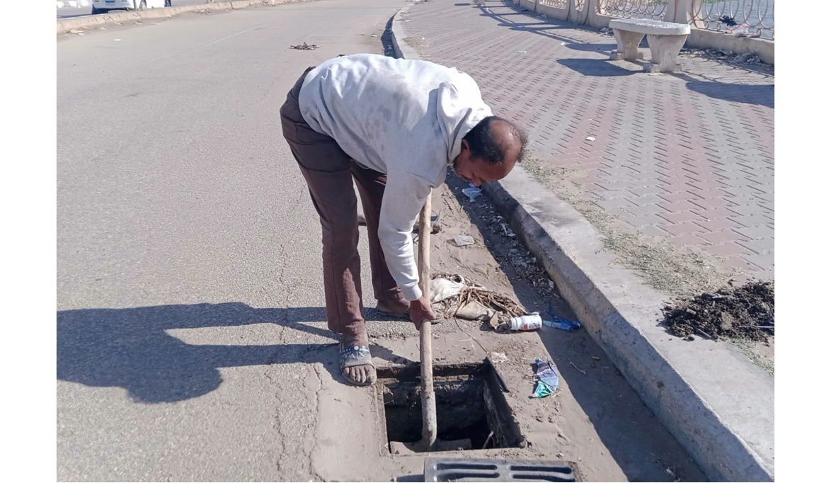 محافظ كفر الشيخ يوجّه بصيانة صفايات الأمطار ببلطيم استعدادًا ل…