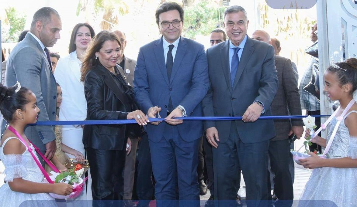وزير الثقافة ومحافظ الإسكندرية يفتتحان المبنى الجديد لأكاديمية…