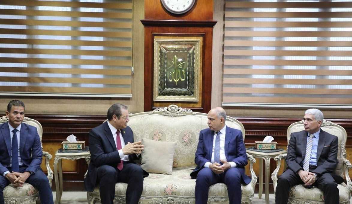 محافظ المنيا ورئيس هيئة الاعتماد يعلنان جاهزية المحافظة للمرحل…