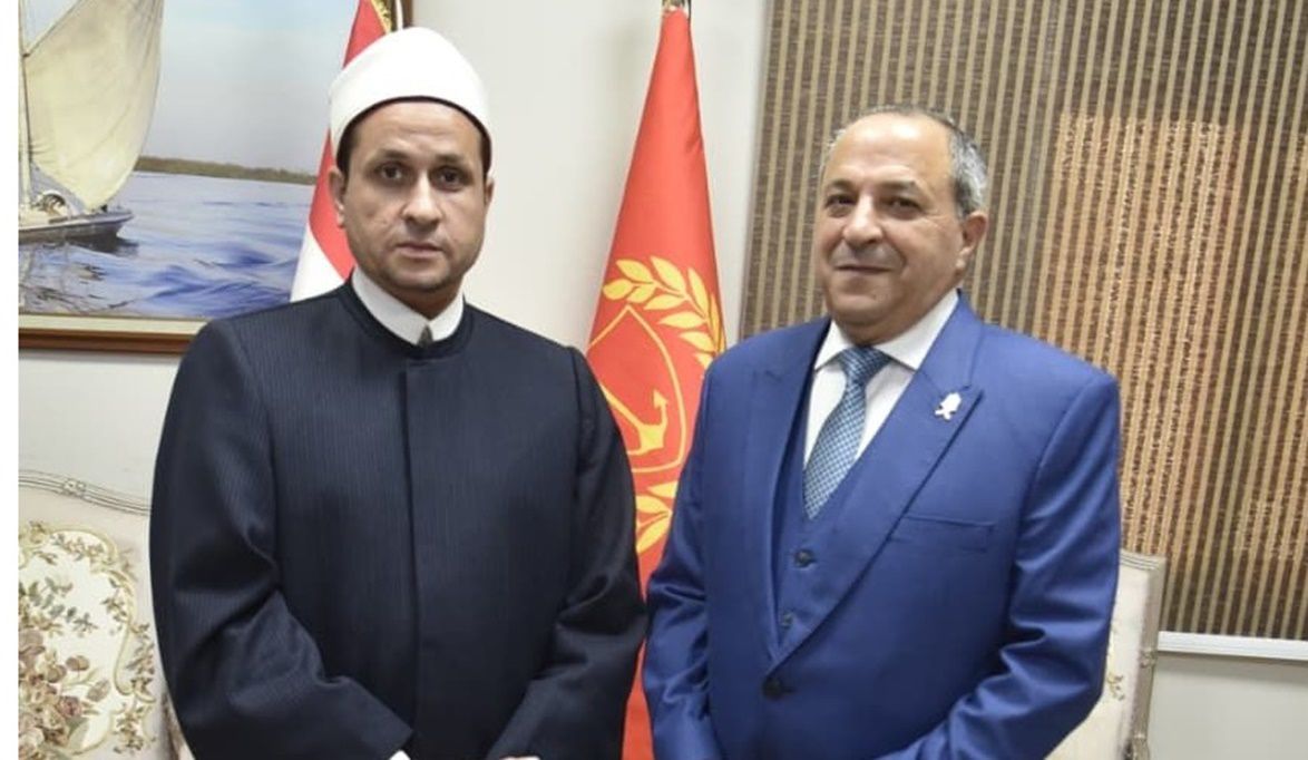 محافظ بورسعيد يستقبل مدير مديرية الأوقاف لبحث خطة العمل والتعا…