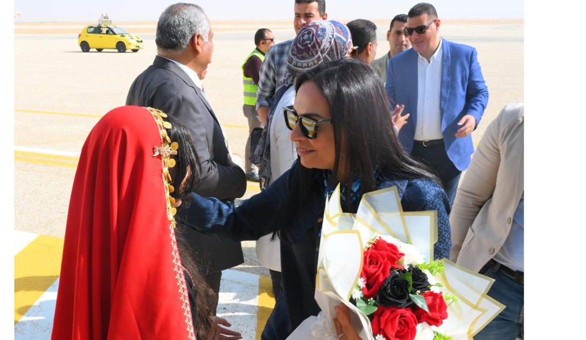 وزيرة التضامن الاجتماعي تصل الوادي الجديد لتفقد عدد من المشروع…