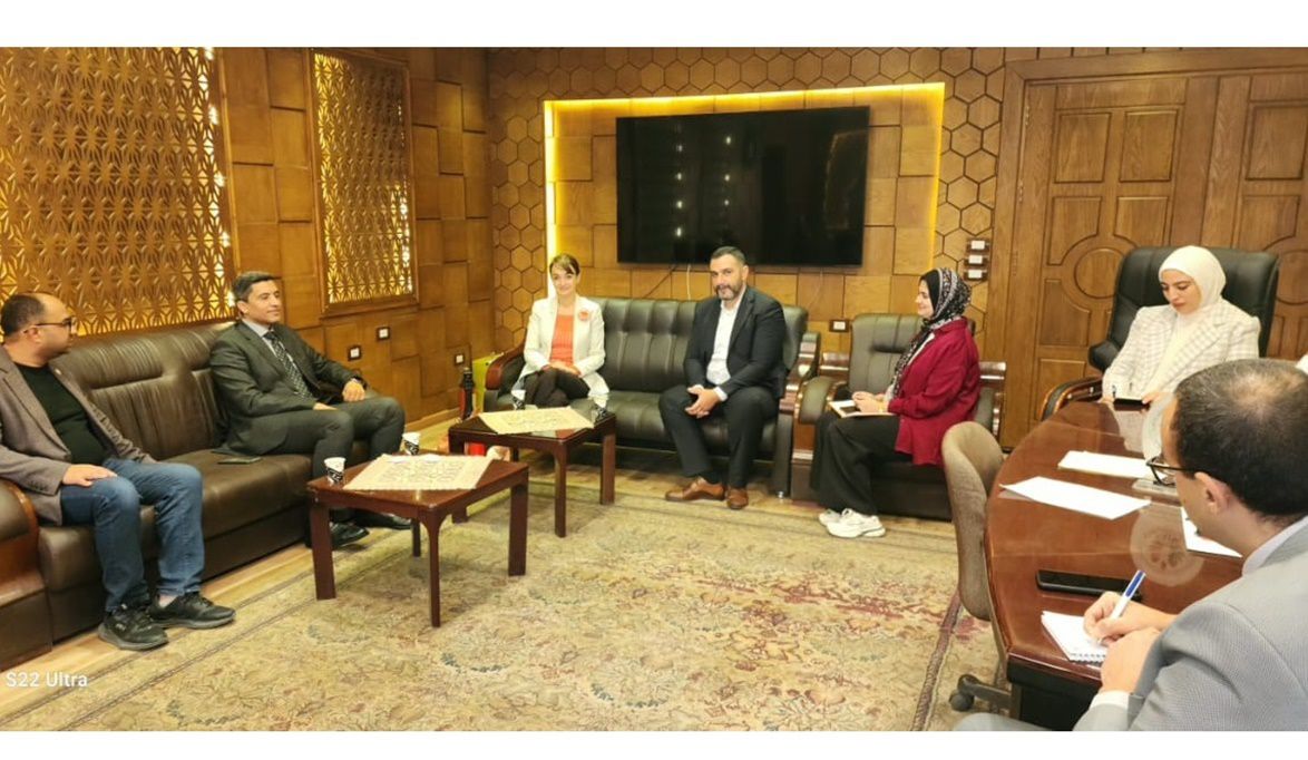 الحجر الزراعي يعقد اجتماعاً مع السفيرة الرومانية بالقاهرة لبحث…