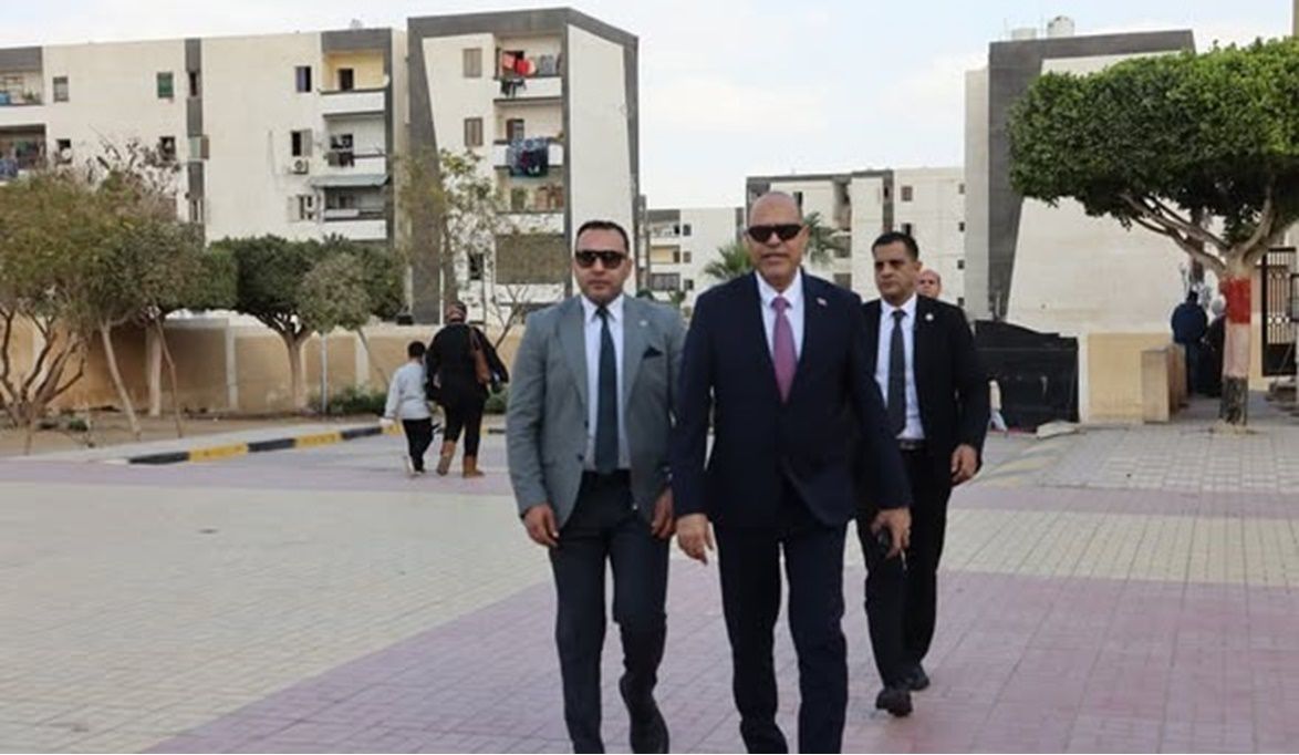 وزير العمل يُدلي بصوته في انتخابات مجلس النواب بالتجمع الخامس…