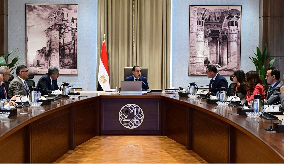 رئيس الوزراء يكشف خطة تحديث المناطق الس…