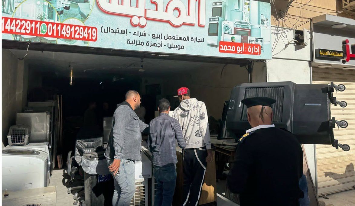 محافظة الجيزة ترفع 700 حالة إشغال وتغلق المحال المخالفة في حمل…