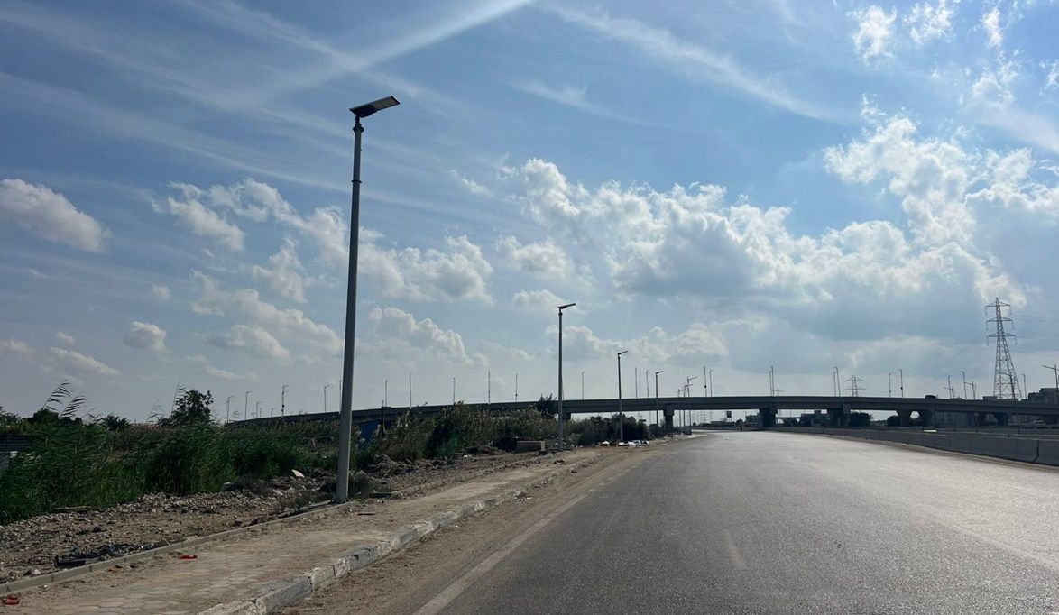 بورسعيد تطلق خطة إنارة الطرق بالطاقة الشمسية من منفذ الرسوة إل…