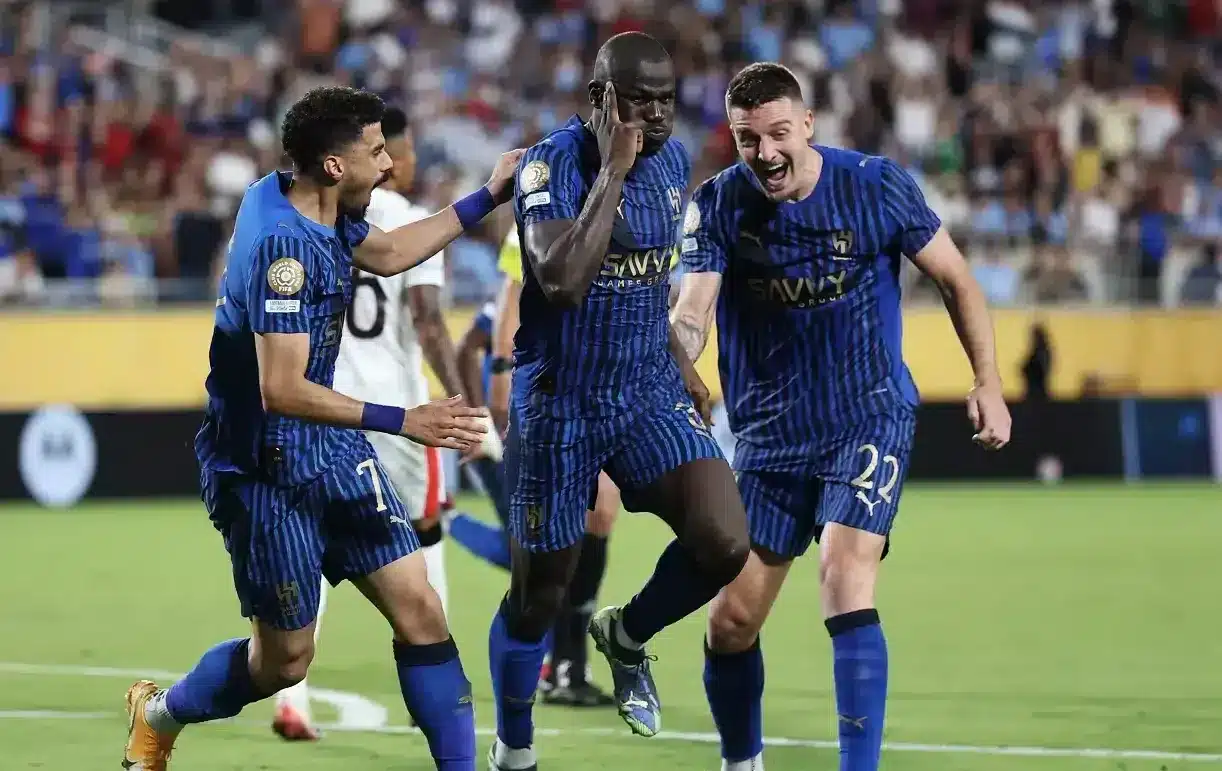 رئيس نادي الهلال يفضح مفاجآت جدول الدوري السعودي