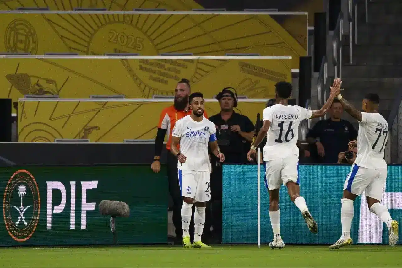 مدرب الشرطة: الهلال قوة لا تُقهر وقادر على اللعب في الدوري الإنجليزي